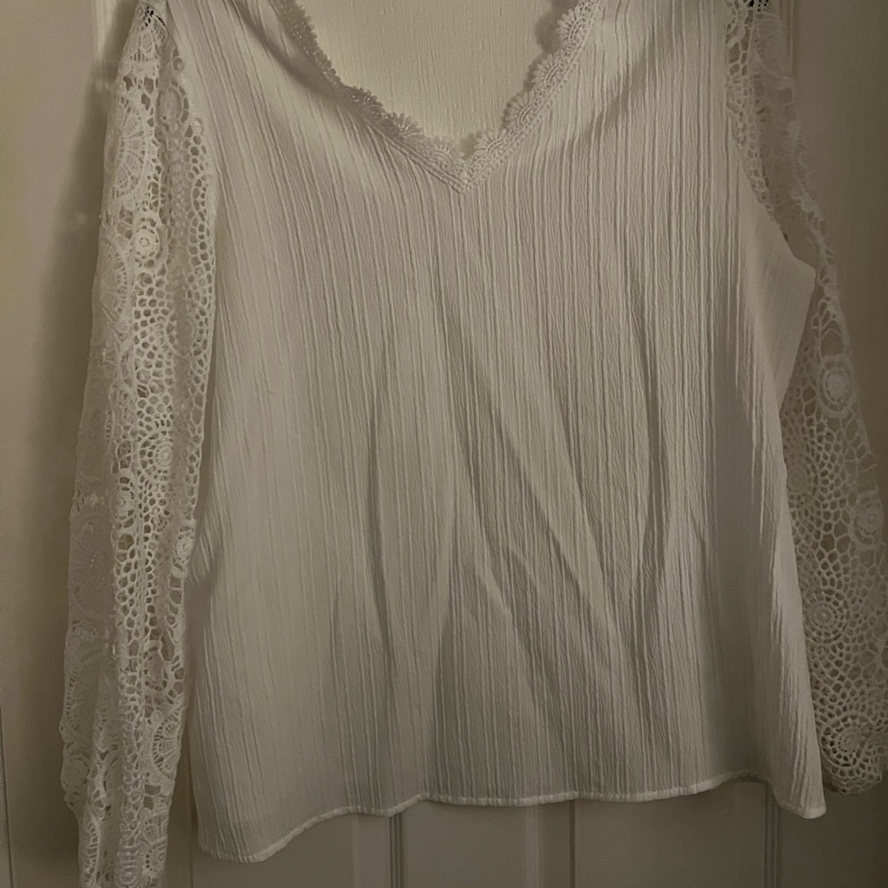 Amazon White Lace Sleeve Women's Blouse
